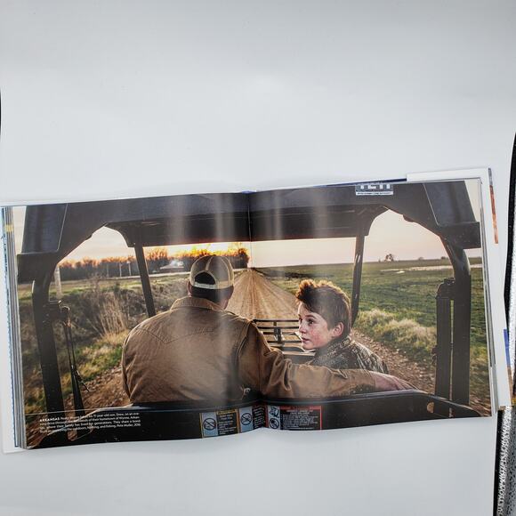 NATIONAL GEOGRAPHIC "America The Beautiful" Book - Picture 3 of 8